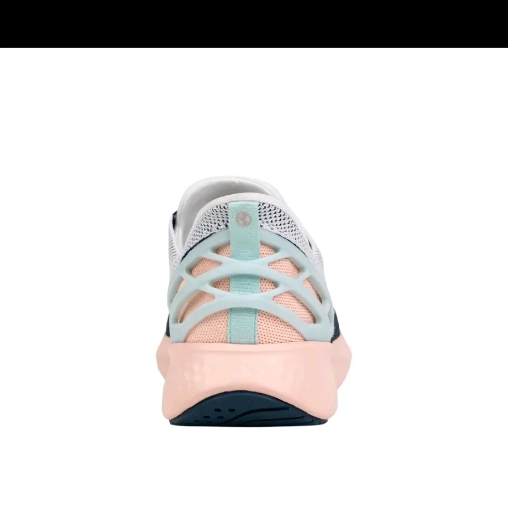 Kizik Athens Unisex Hands-free Breathable Shoes - Bahama